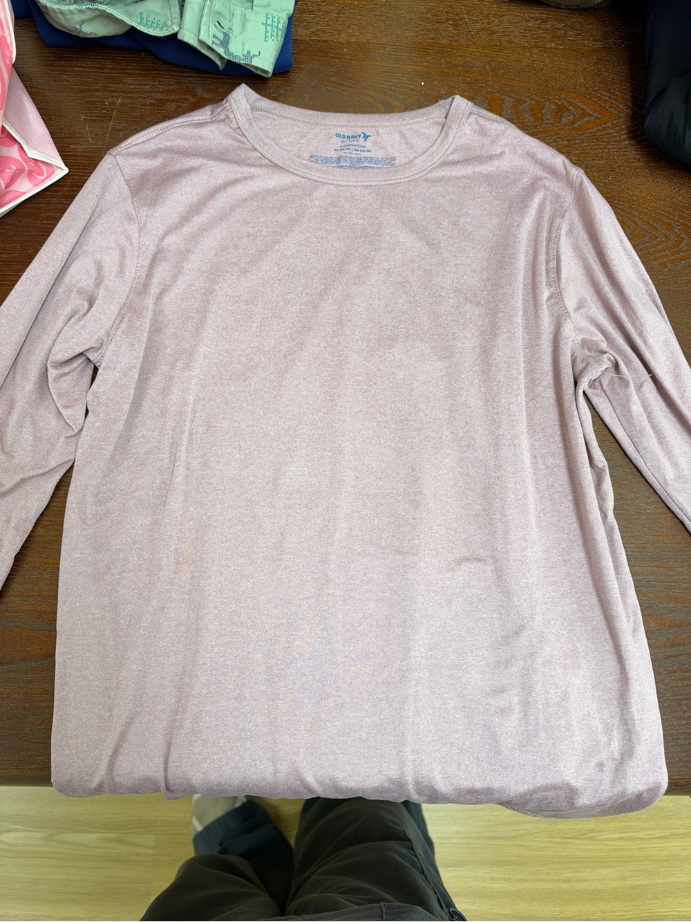 Old Navy boys Long-Sleeve Crewneck Shirt - Dusty Mauve